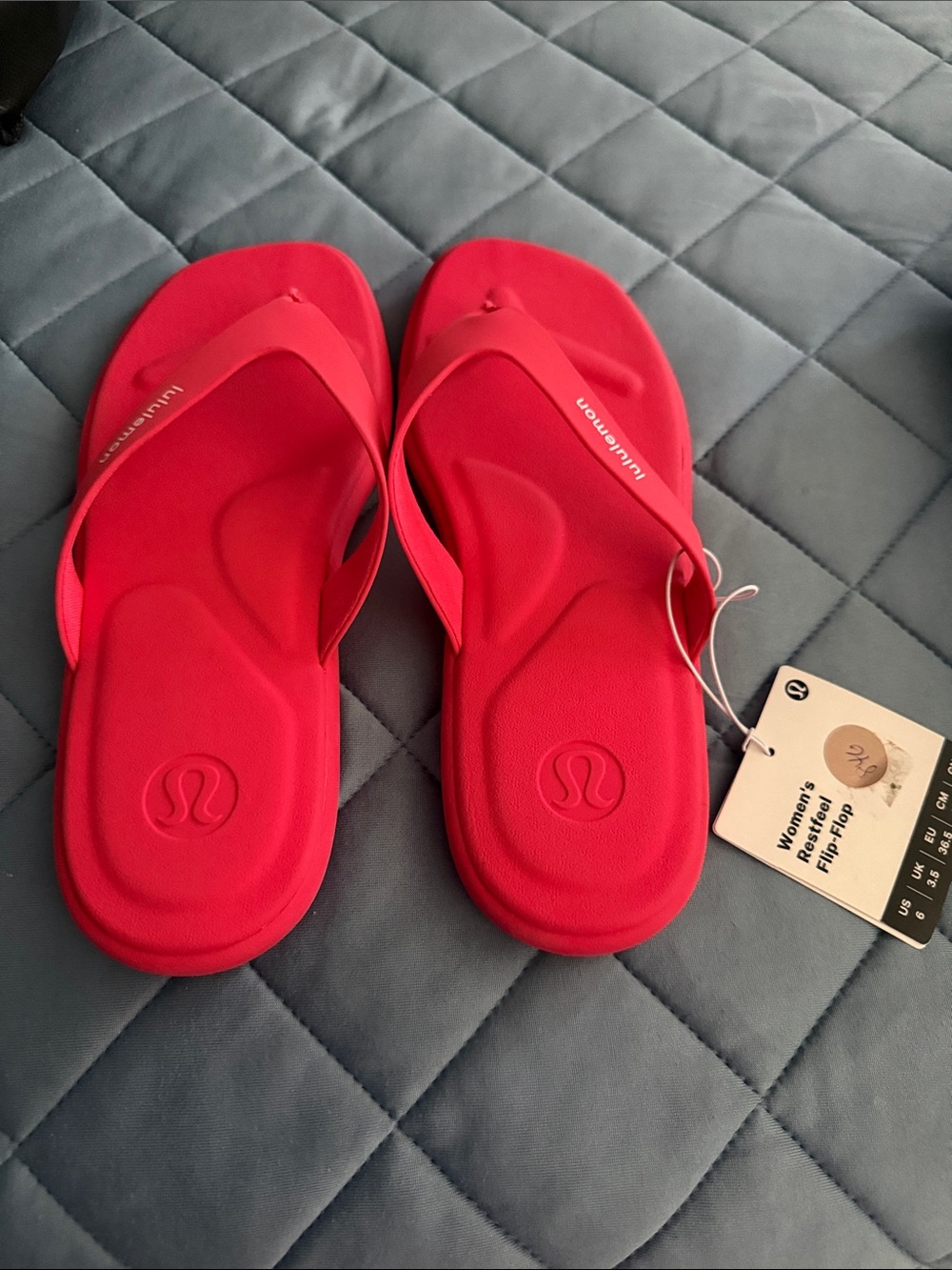 Lululemon Women's Resilient Foam Flip-Flop in Bright Red